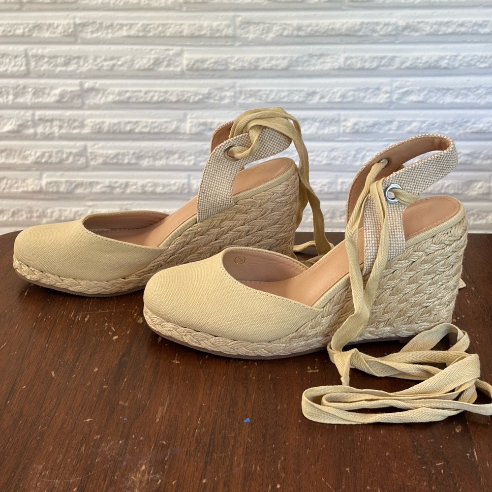 Chic Beige Espadrille Wedge Sandals